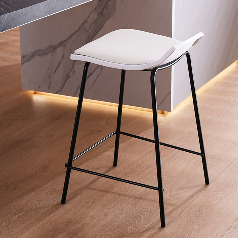 Industrial Style Metal Bar Stool Footrest Counter Stool for Restaurant