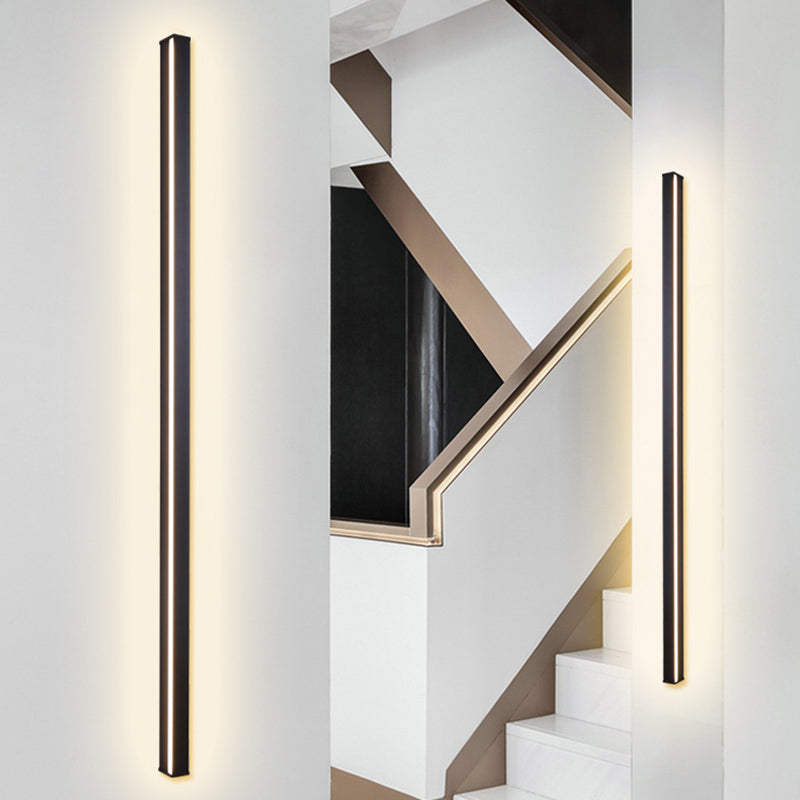 Linear Shape Metal Wall Sconces Modern 1-Light Wall Mount Light Fixture in Black
