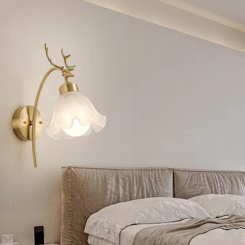 Gold Modern Metal Wall Sconce Flower Shape Wall Light with Glass Shade for Bedroom