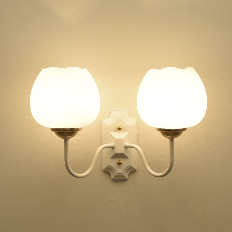 Modern Simple Vanity Light Ball Shape Vanity Lamp with Glass Shade for Shower Room