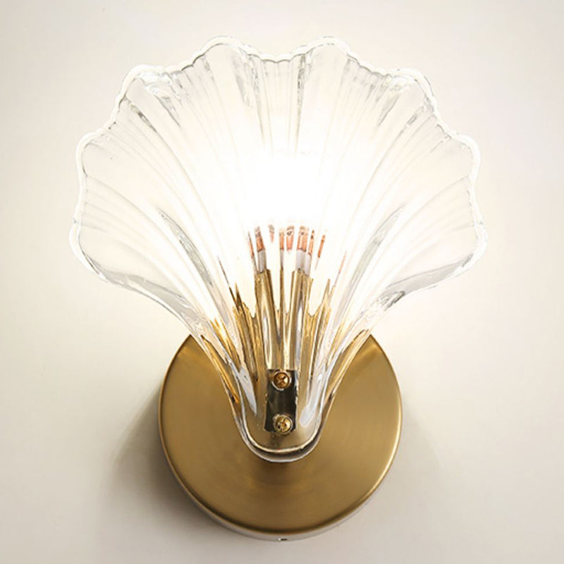 Shell Shape Glass Vanity Lamp Modern Style 1 Light Vanity Light Fixture in Gold