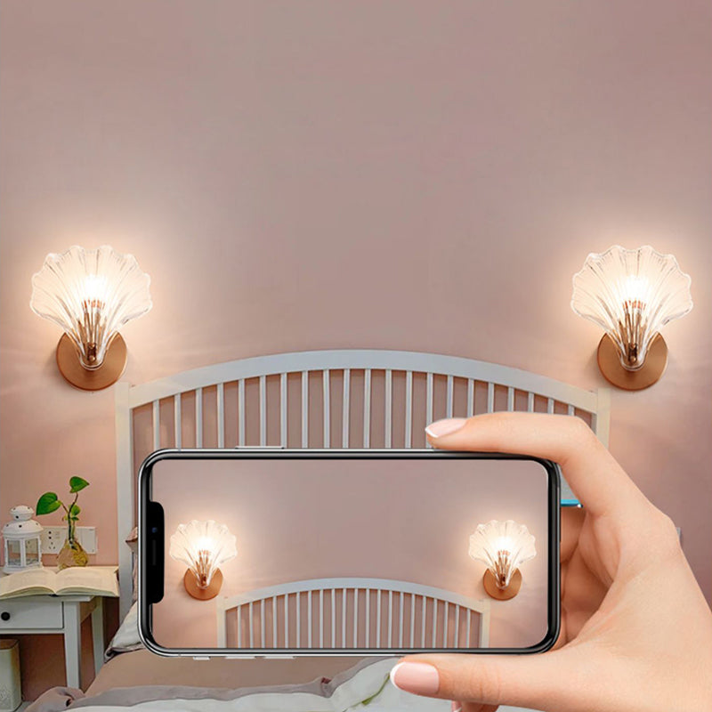 Shell Shape Glass Vanity Lamp Modern Style 1 Light Vanity Light Fixture in Gold