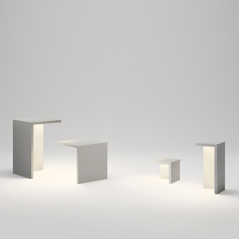 Nordic Style Lawn Lamp White Waterproof Outdoor Light for Courtyard