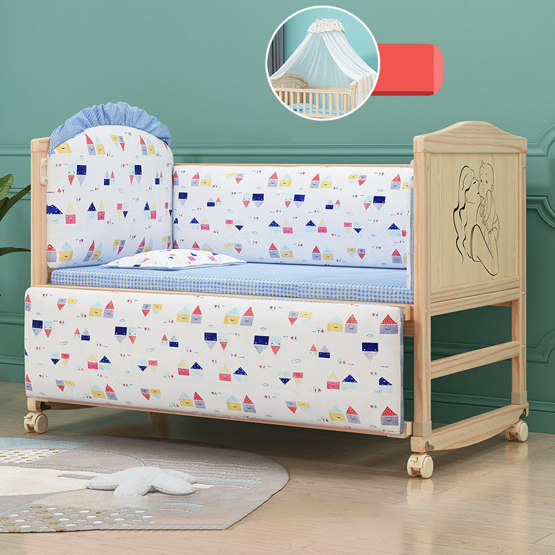 Wooden Contemporary Nursery Bed Animal Pattern Crib with Casters