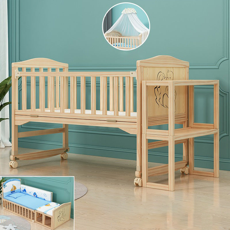 Wooden Contemporary Nursery Bed Animal Pattern Crib with Casters