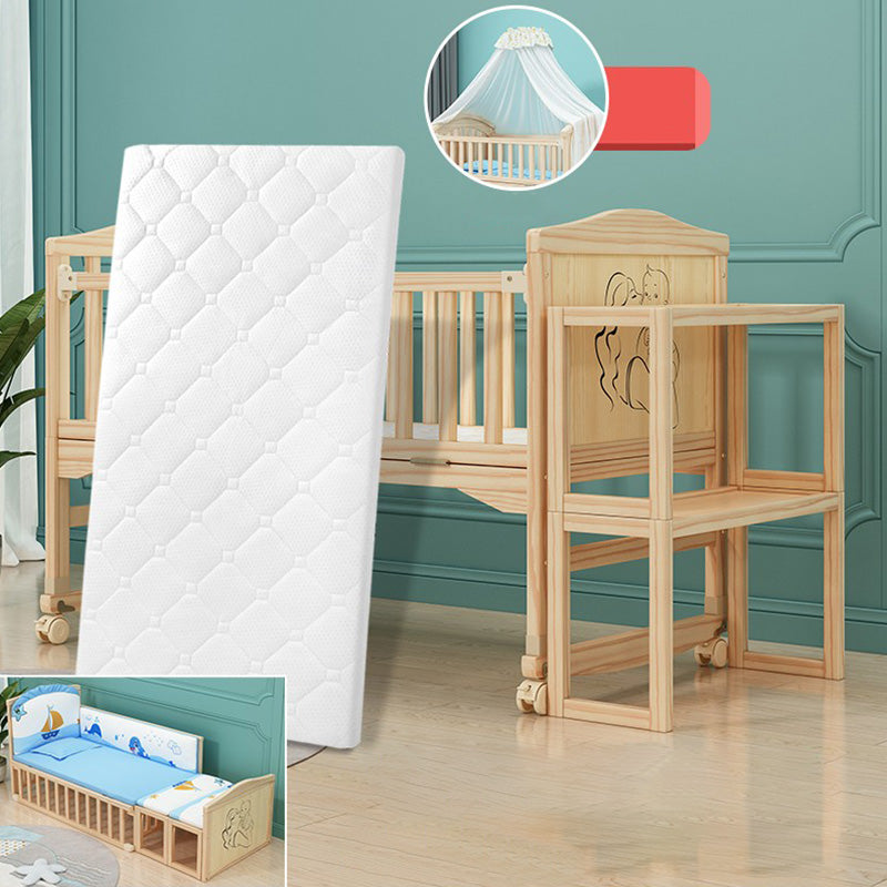 Wooden Contemporary Nursery Bed Animal Pattern Crib with Casters