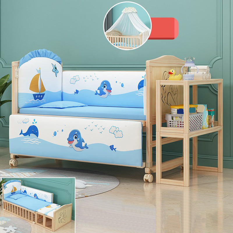 Wooden Contemporary Nursery Bed Animal Pattern Crib with Casters