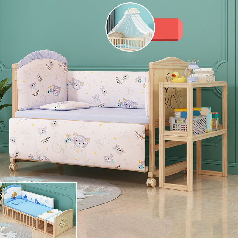 Wooden Contemporary Nursery Bed Animal Pattern Crib with Casters