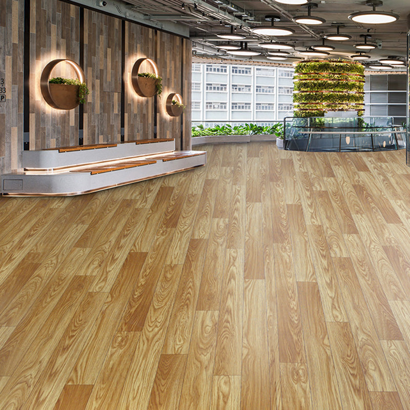 Waterproof PVC Flooring Wooden Effect Peel and Stick Scratchproof PVC Flooring