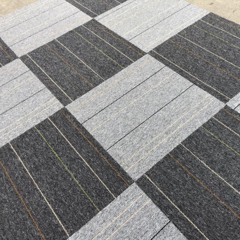 Modern Carpet Tiles Color Block Fade Resistant Carpet Floor Tile