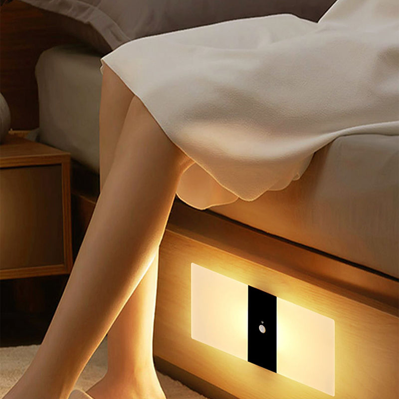 LED Modern Metal Wall Sconce Rectangle Shape Wall Lamp with Acrylic Shade for Courtyard