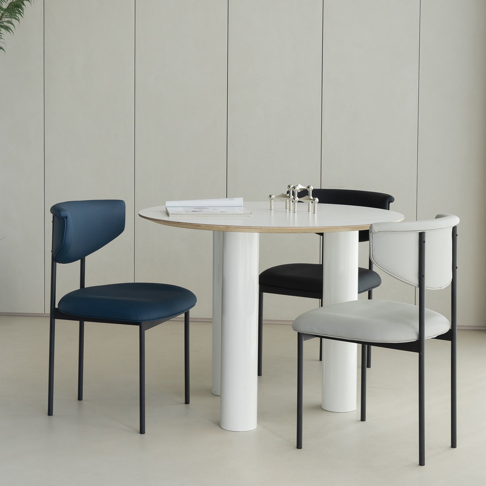 Nordic Armless Backrest Cushion Chair with Metal Legs for Dining Room