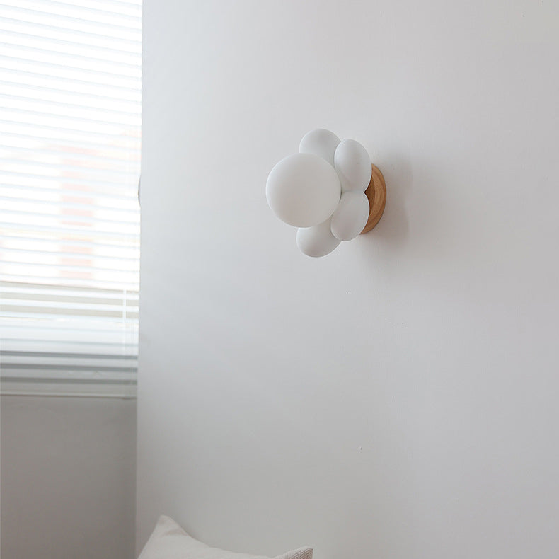Modern White / Pink Wall Light Fixture Minimalist Wall Light Sconce for Bedroom