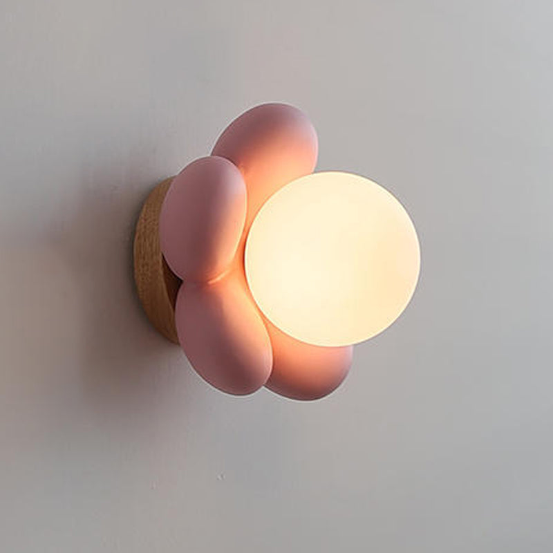 Modern White / Pink Wall Light Fixture Minimalist Wall Light Sconce for Bedroom