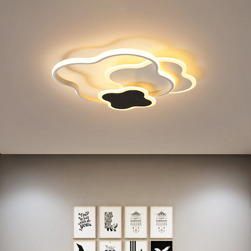 Seamless Curve Bedroom Flushmount Acrylic LED Modern Style Close to Ceiling Light in White/Gold