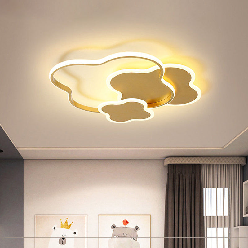 Seamless Curve Bedroom Flushmount Acrylic LED Modern Style Close to Ceiling Light in White/Gold