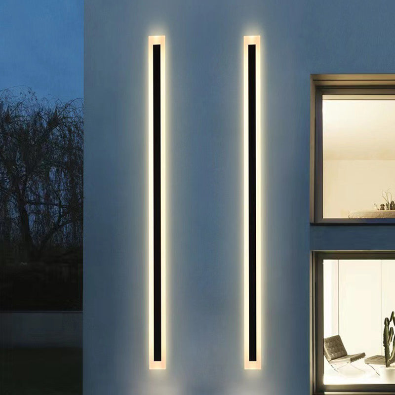 Linear Shape Metal Wall Sconces Modern 1-Light Wall Mount Light Fixture in Black