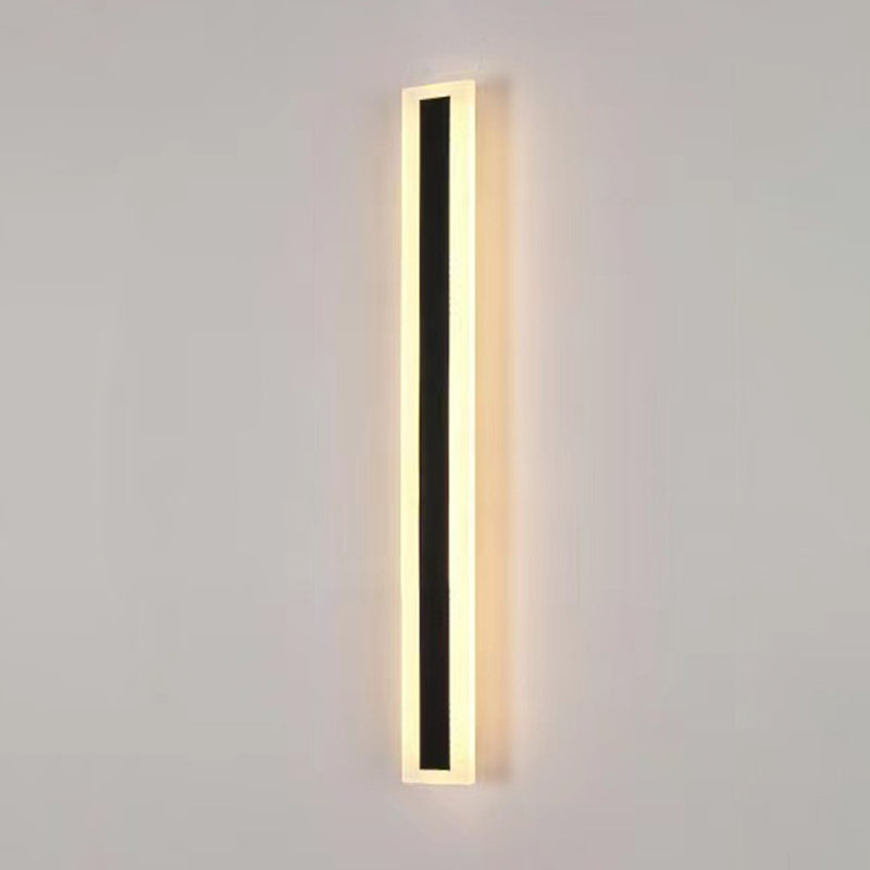 Linear Shape Metal Wall Sconces Modern 1-Light Wall Mount Light Fixture in Black