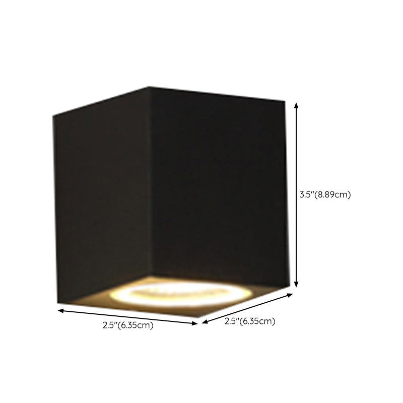 Modernism Wall Sconce Black Outdoor Sconce Light Fixture for Courtyard