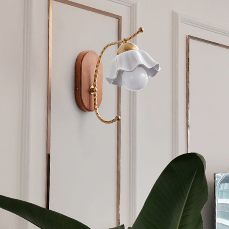 Contemporary White Shade Wall Light 1-Light Wall Mounted Light Fixture for Bedroom