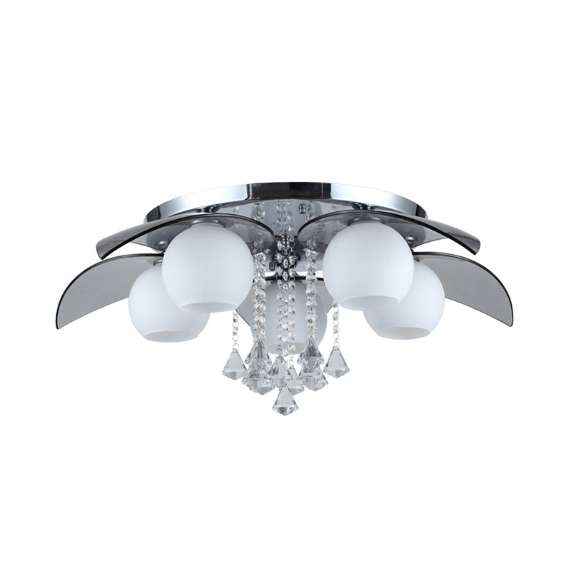 Bal Melk Glas Flush Mounted Lamp Hedendaagse 5 Lampen Hotel Plafond Armatuur met blad en Crystal Strand Decor