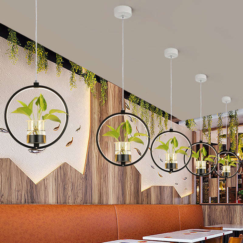 1 Glühbirnenkreishängeanhänger Vintage Schwarz/Grau/Weiß -Metall -LED -Deckenhänge für das Restaurant