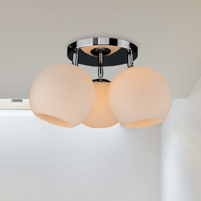Chrom sphärische Halbflush -Beleuchtung moderne 3 Lampen weiße Frost-/Silberpunkt -Glasspülenlampe