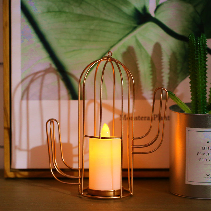 Tischlampe im Kerzenstil Kids Iron Golden LED Nachttischbeleuchtung mit Dreieck/Kaktuskäfig