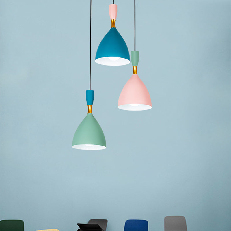 Macaron Cluster Entonnel Pendant Pendant Aluminium 3-Light Loft House Plafond Suspension Lampe en vert-rose-bleu
