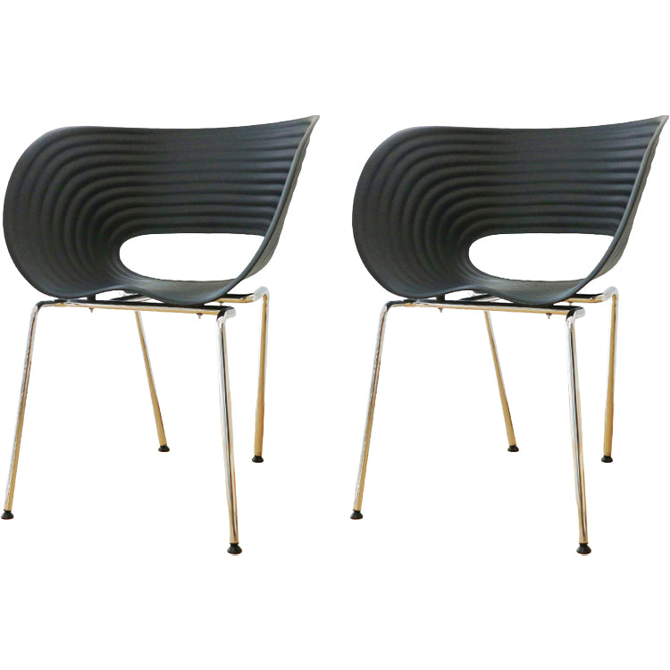 Contemporary Plastic Arm Dining Chair in Matte Finish for Home