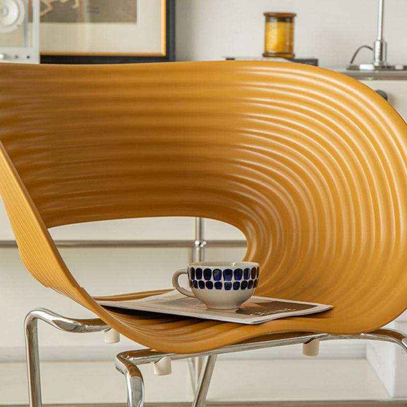 Contemporary Plastic Arm Dining Chair in Matte Finish for Home