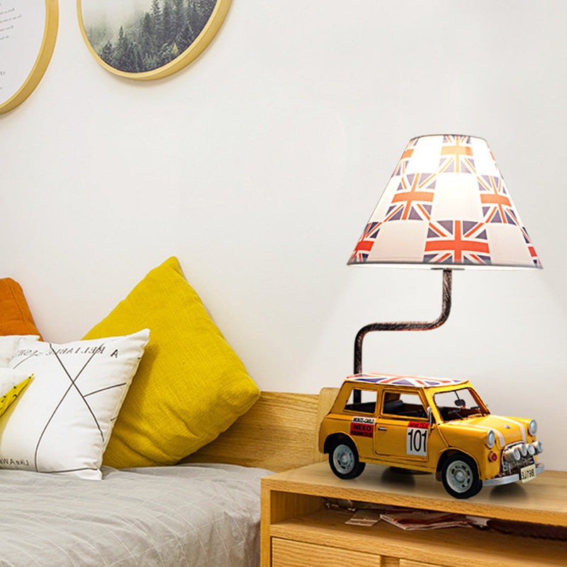Kids Jeep Car Eisen Nachttisch Lampe 1 Kopftisch Hell in Gelb/Blau mit Cross -Stoff -Empire -Schatten