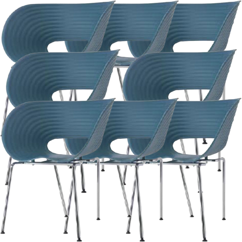 Contemporary Plastic Arm Dining Chair in Matte Finish for Home