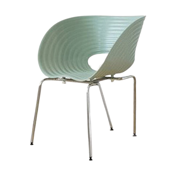 Contemporary Plastic Arm Dining Chair in Matte Finish for Home