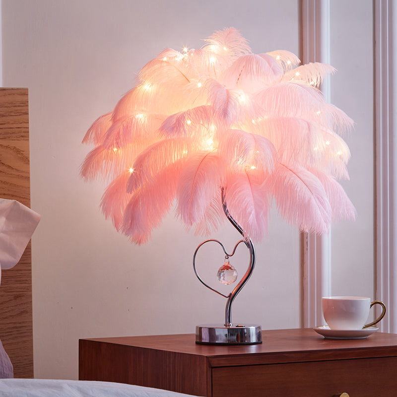 Palm Tree Feather Tafelverlichting Moderne romantische roze/witte LED -nachtkastje Lamp met K9 Crystal Drop