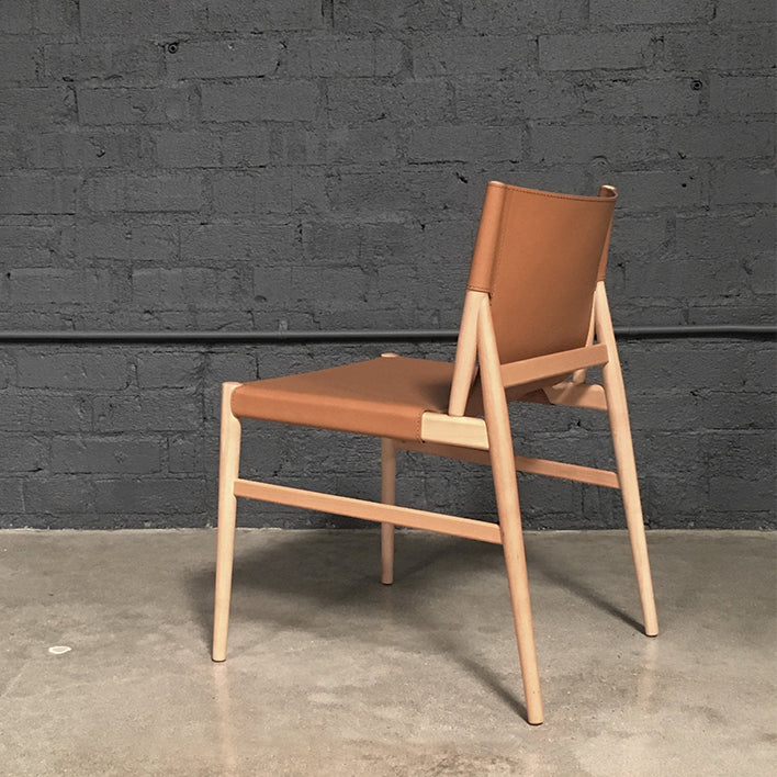 Modern Simple Side Chair Wooden Frame Kitchen Dining Chair for Home Use