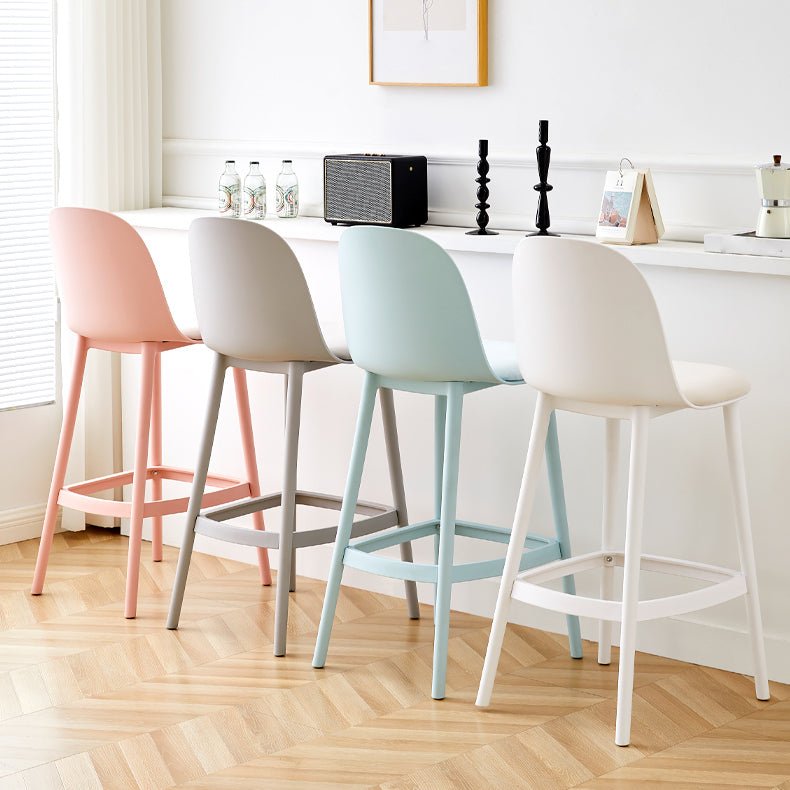 Contemporary Low Back Indoor Armless Plastic Bar Stool with Footrest