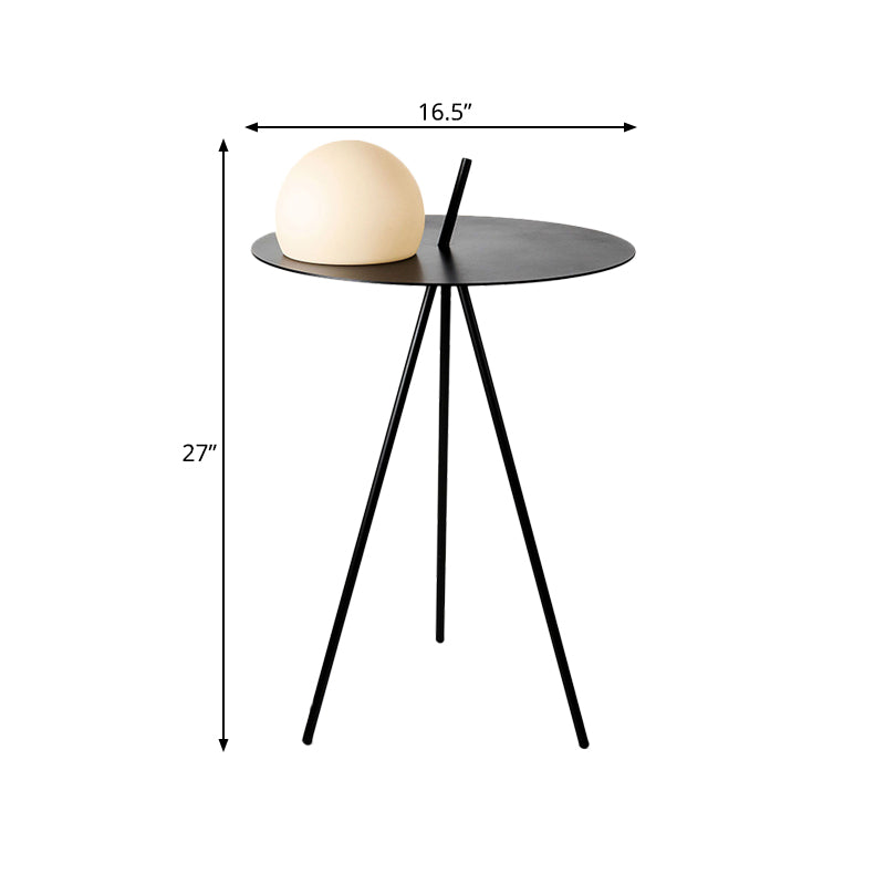 Moderniste LED Night Light Black Finish Circcle Vertical Tripod Tripod Table Lampe With White Glass Shade
