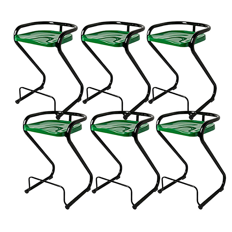 Modern Contoured Seat Low Back Armless Bar Stools with Metal Base