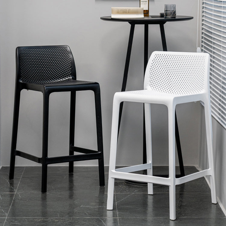 Contemporary Low Back Indoor Plastic Armless Bar Stool with Footrest
