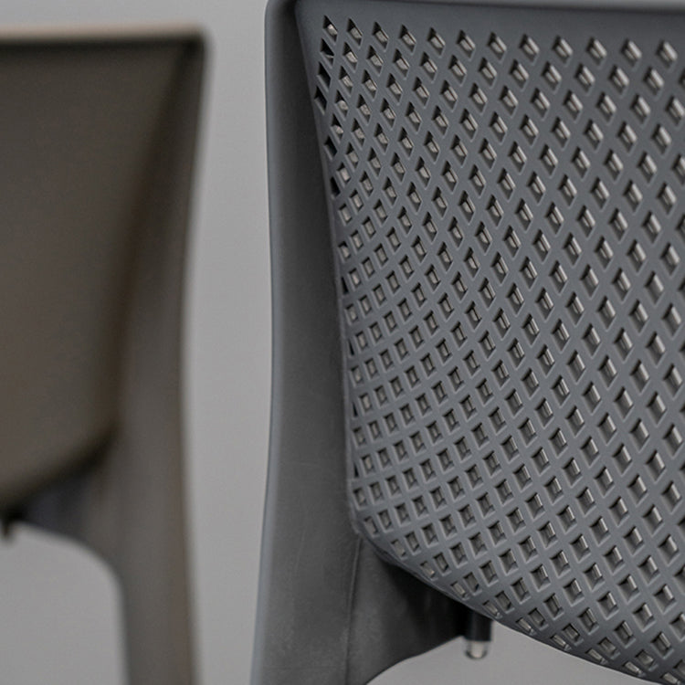 Contemporary Low Back Indoor Plastic Armless Bar Stool with Footrest