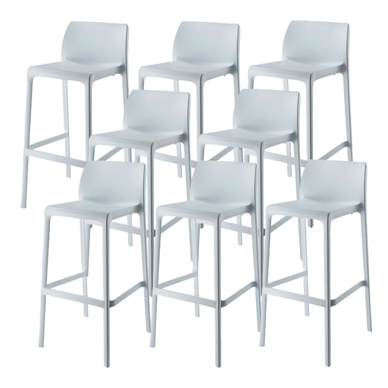 Contemporary Low Back Indoor Plastic Armless Bar Stool with Footrest