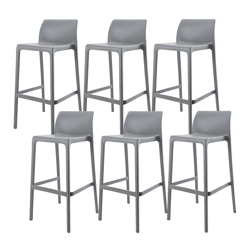 Contemporary Low Back Indoor Plastic Armless Bar Stool with Footrest