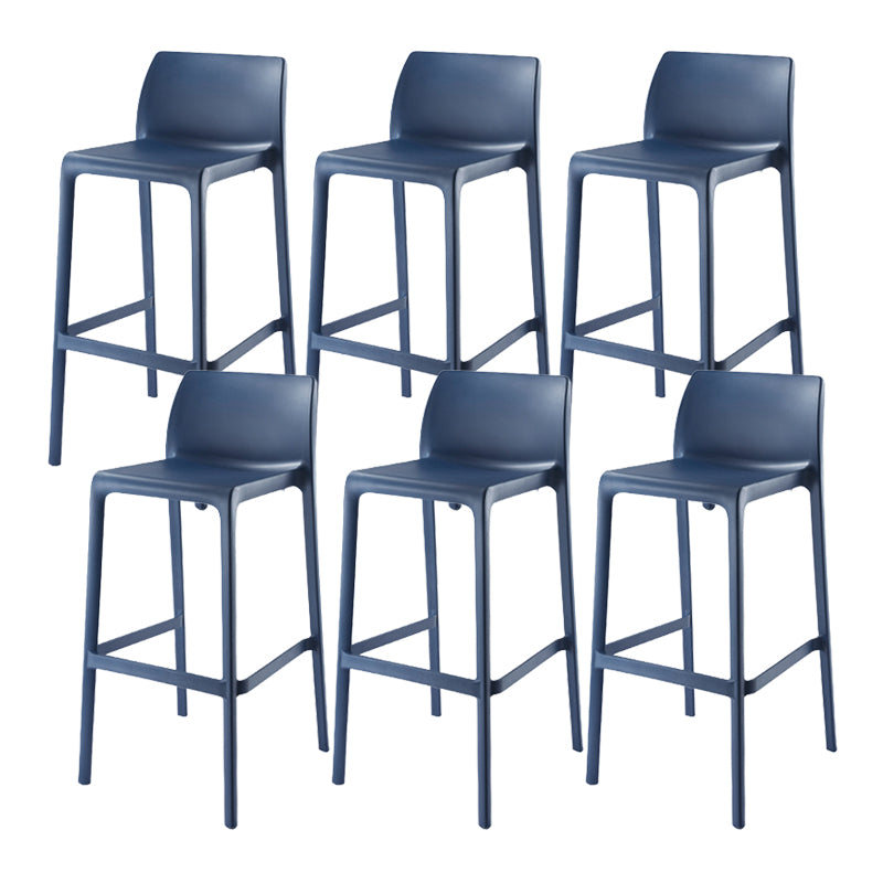 Contemporary Low Back Indoor Plastic Armless Bar Stool with Footrest