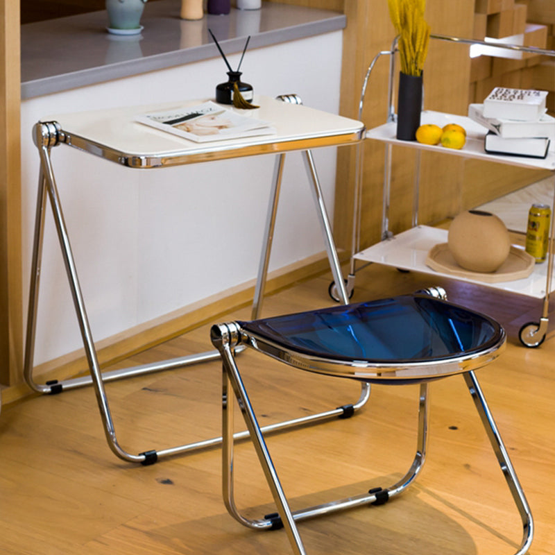 Modern Style Dining Chair Plastic Folding Side Chair for Dining Room