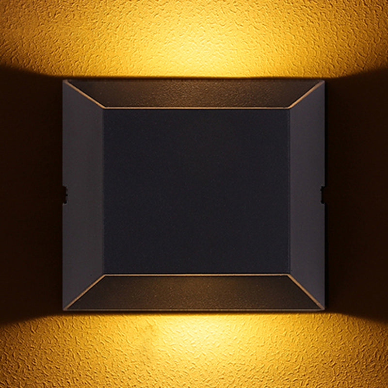Squared Shade Wall Lighting Simple Style Metallic LED Balcony Wall Sconce Lamp in Matte Black, Warm/White Lighting