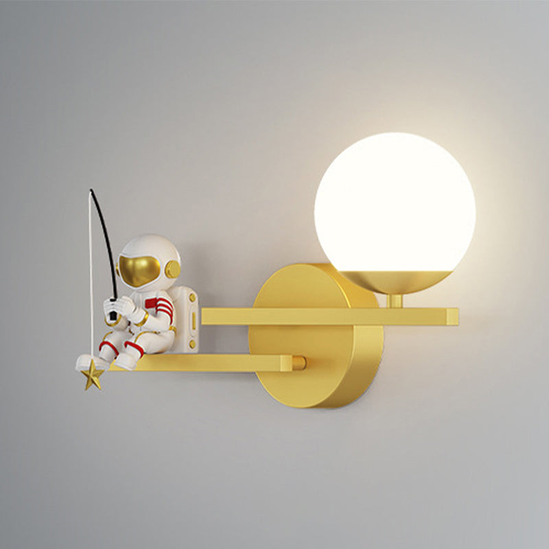 Contemporary Creative Wall Light Fixture Astronaut Wall Light Sconce for Kid's Bedroom