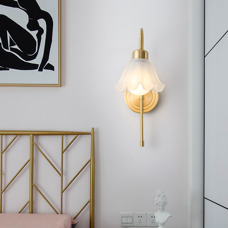 Modern Metal Wall Sconce Flower Shape Wall Light with Glass Shade for Bedroom in Gold