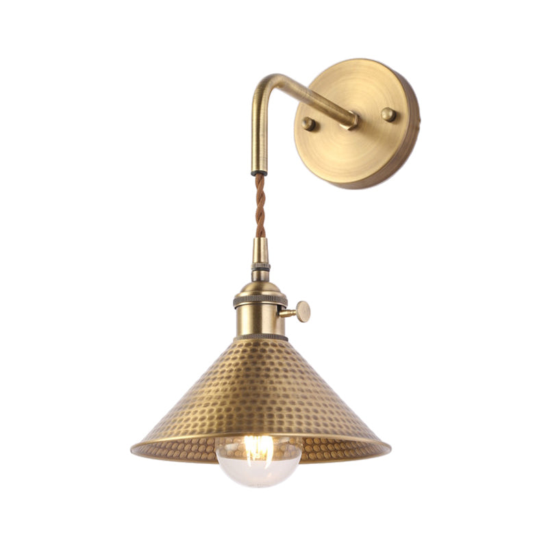 Hammered Cone Metal Wall Lamp Industrial 1 Head Living Room Sconce Light Fixture in Antique Brass/Brushed Brass