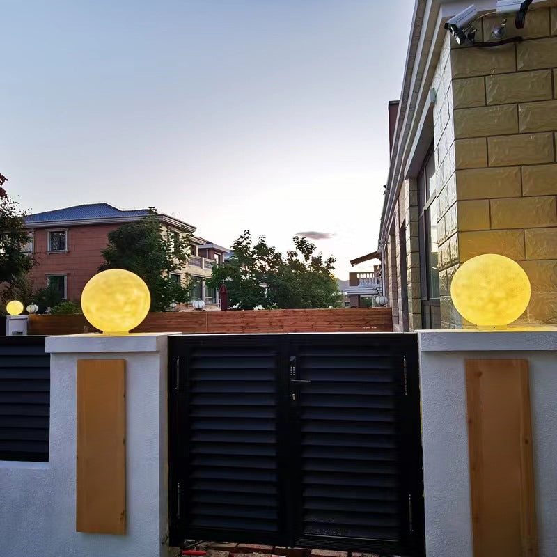 Modern Waterproof Outdoor Light Ball Shape with Resin Shade for Outdoor